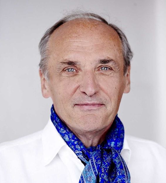 Univ.-Prof. Dr. Raimund Jakesz